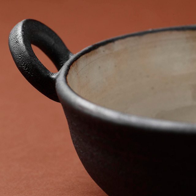 とんすい（黒）【うつわと手仕事の店 研（敦賀研二）】