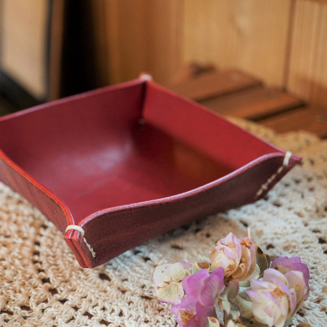 トレイ（キャメル・ワイン）【BLESS（井手英史）】