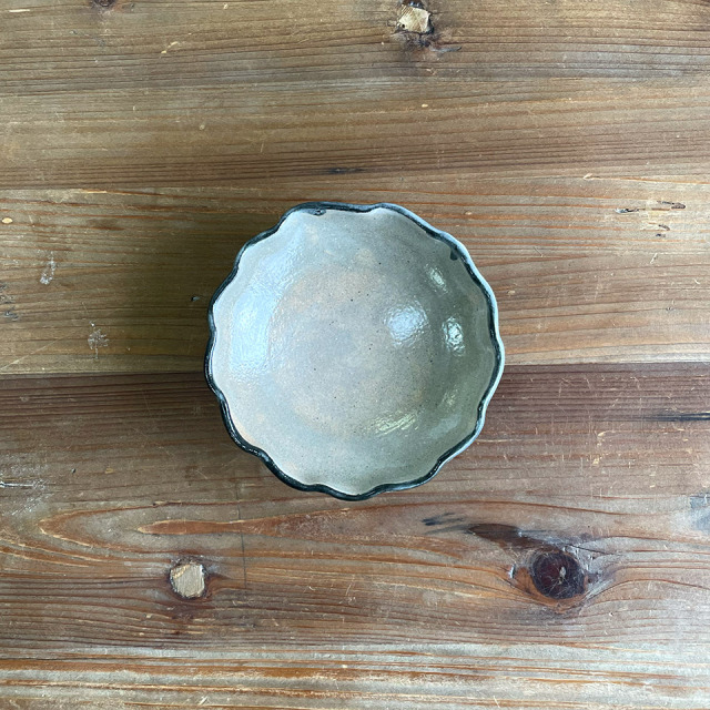 菊皿【唐津焼 高麗窯（古家義弘）】※受注生産