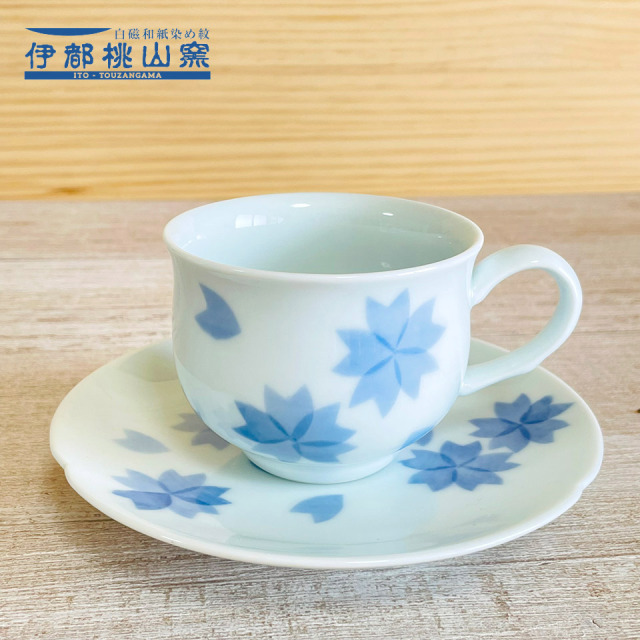 和紙染の桜カップ&ソーサー【伊都桃山窯（赤間厚子）】