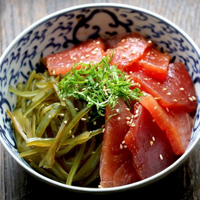 ［ちょっとお得！送料込］乾燥くきわかめ・乾燥わかめ【山下商店】