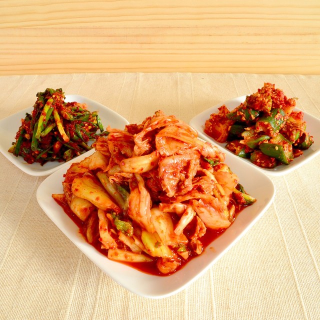 玉家のキムチセットA（白菜、葱、胡瓜＆大根）【玉家のキムチ工房】