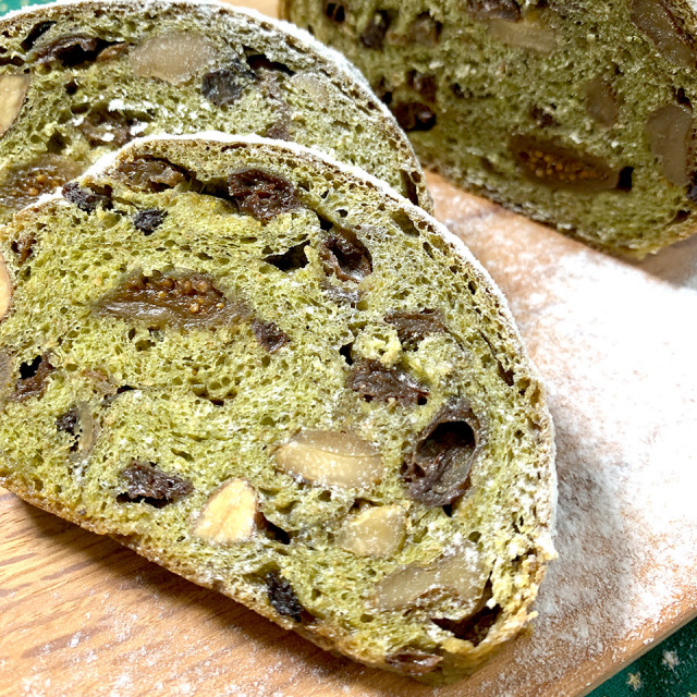 楽楽オリジナルブラン入り天然酵母抹茶シュトーレン［ギフトボックス入り］（卵・乳製品不使用）【天然パン工房楽楽】