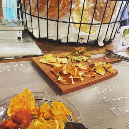 ［ちょっとお得！送料込］季節のベジタブルミックス（3袋）＆ウォーターミックス（4袋 ） 合計7袋セット【110west.inc】