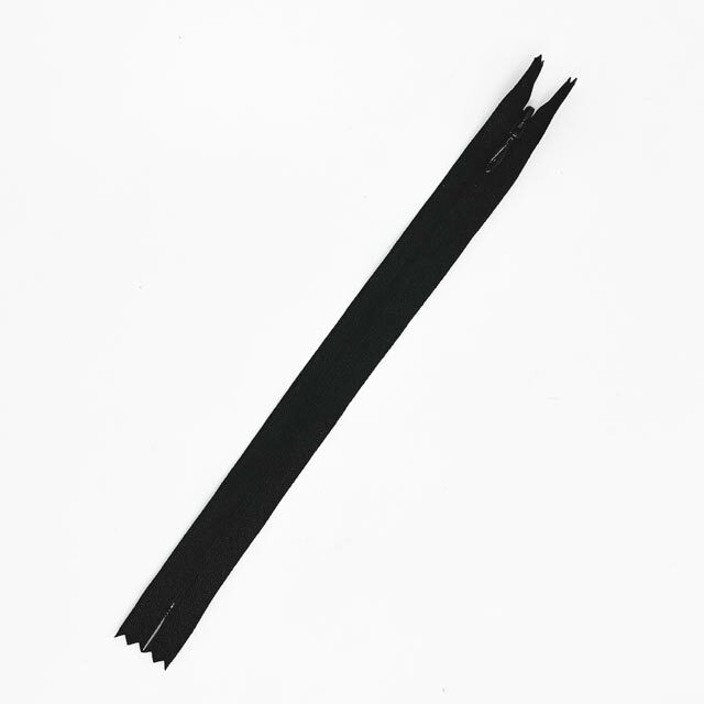３コンシール　ファスナー22ｃｍ