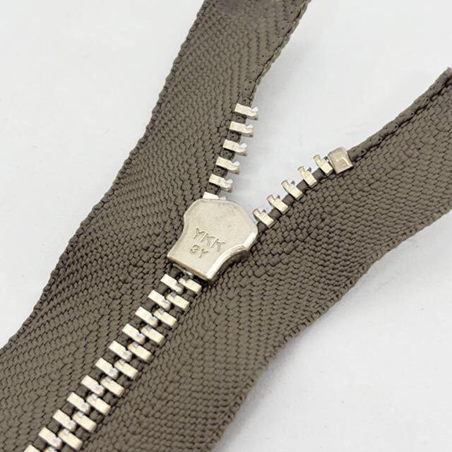 3Y 止 ファスナー（ミトラファスナー・カーブ有） 26cm、28cm