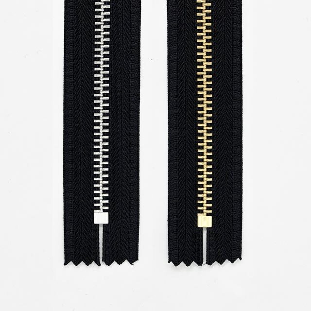 ８M　止　ファスナー