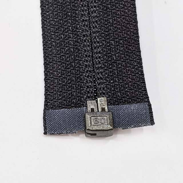 ８Ｃ　オープンファスナー