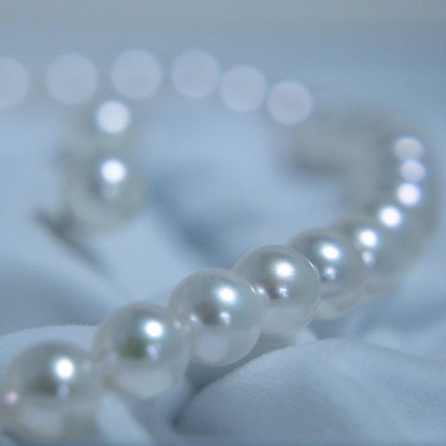 宇和海産アコヤ 8.0～8.5mm 花珠真珠一連ネックレス