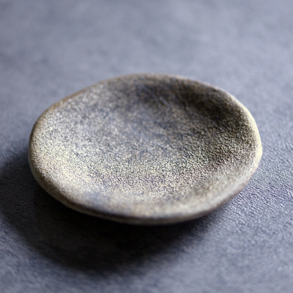 【受注制作品】泥彩　小皿　若生沙耶香 ＊納期6〜8か月