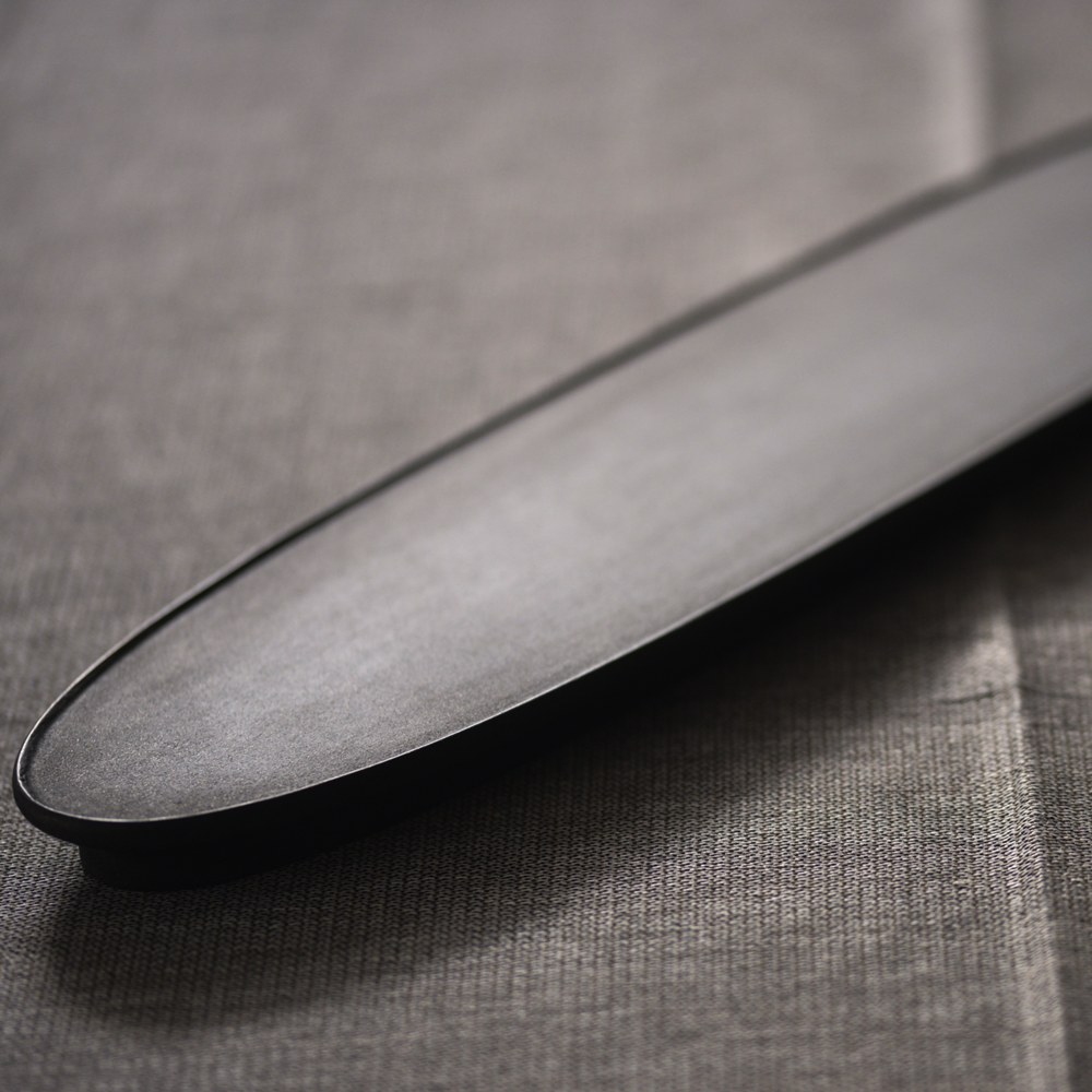 足付きバゲットプレート｜冨樫孝男