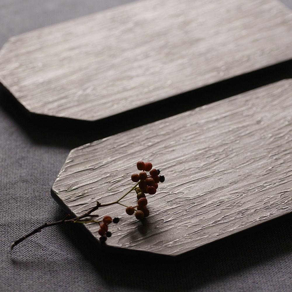 〔受注制作品〕冬枝隅切プレート22cm｜冨樫孝男　（納期約3か月）