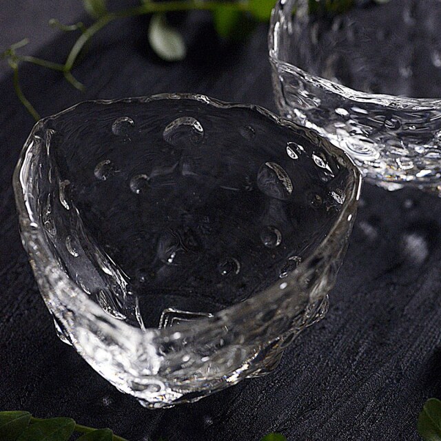 【新作】〔受注生産品〕三角ぐい呑み　水滴　末國清吉（納期2～3ヶ月）