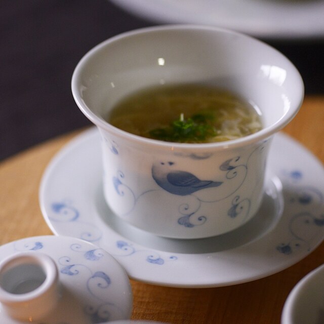 島村ナナ　蓋碗　アオバト紋様