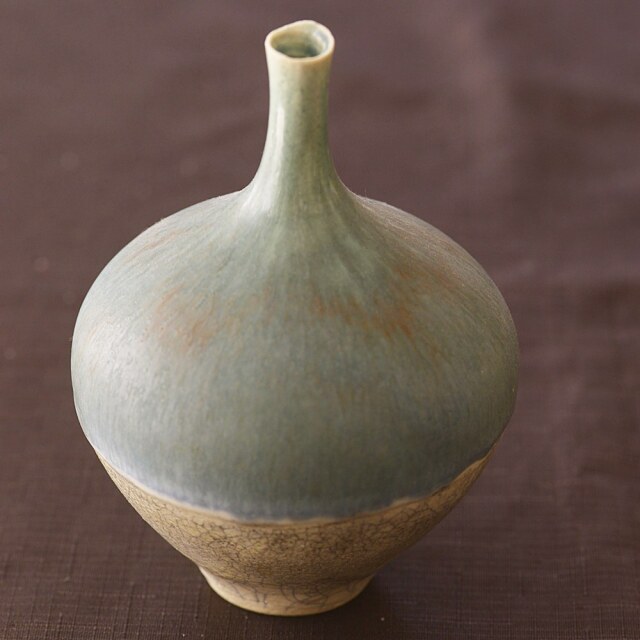 紫蓮｜花器｜作家の器と暮らす。IVORY