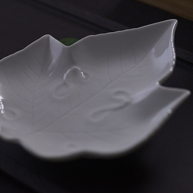 島村ナナ｜磁器｜青磁｜染付｜作家もの和食器通販通販 IVORY