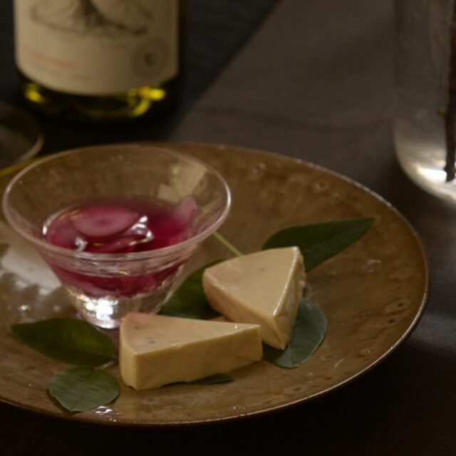 kurosawa7356　舩木研兒　三彩秞押紋　三脚壺　花器　美品　希少 舩木研兒 三彩秞押紋 三脚壺 花器 美品 希少 kurosawa7356 舩木