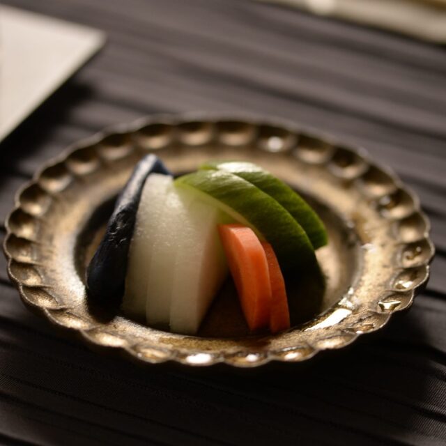 [受注制作品]　村上直子　小菊プレート（小）　（納期6~12か月）