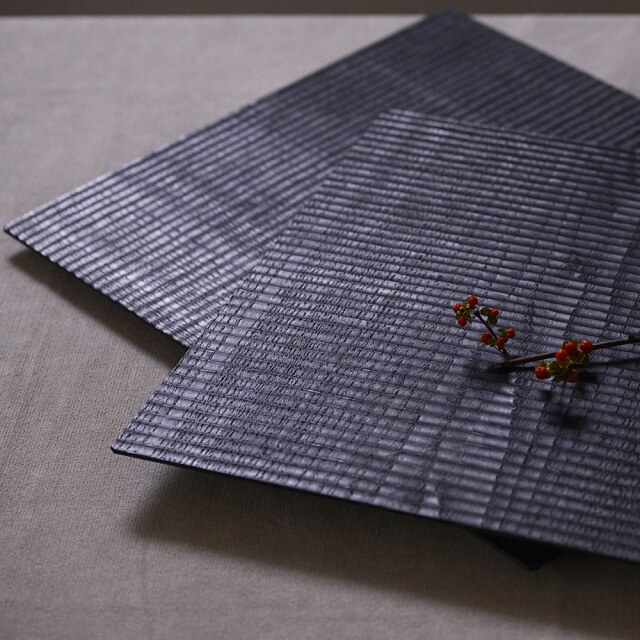 ［受注制作品］ふるいともかず　さざ波　黒折敷　＊納期２ヶ月　(年内配送可)