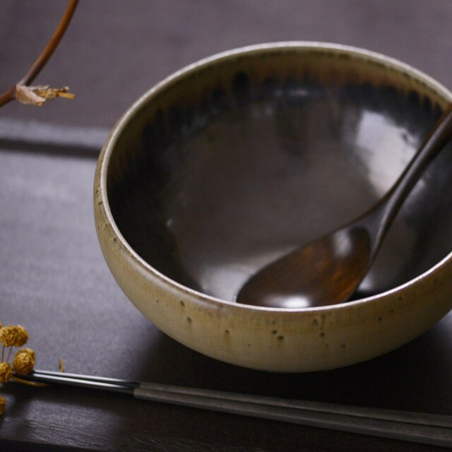 作家物　陶器　多目的皿　美品　モダン 食器 和食器 おしゃれ 皿 大皿 渕茶うのふ粉引たたら風多用皿