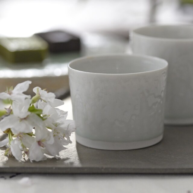 水野幸一｜水野幸一 コーヒー灰釉 カップ ｜作家の器と暮らす。IVORY