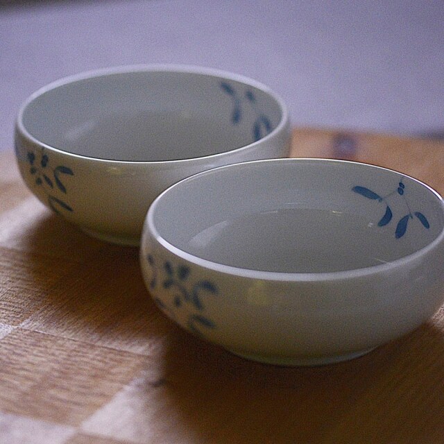 〔受注制作品〕島村ナナ　ヤドリギ紋様小鉢＊納期6～9か月