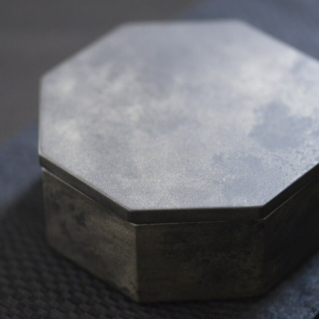 ［受注制作品］冨樫孝男　漆器　八角小箱(一段重)　四分一　＊納期２〜3ヶ月