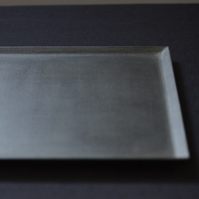 ［受注制作品］冨樫孝男　漆器　四方皿30ｃｍ　シャンパンゴールド＊納期3〜4ヶ月