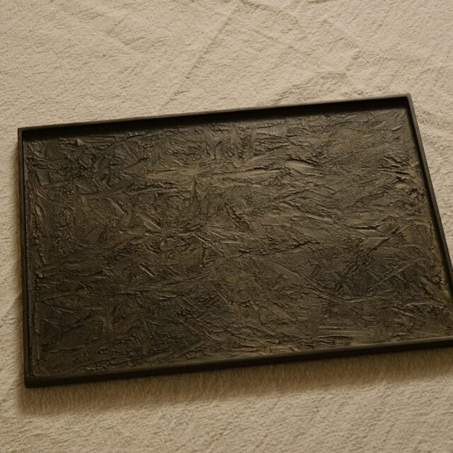冨樫孝男｜鉄地｜盆36×29cm｜（漆の折敷）｜作家もの和食器通販