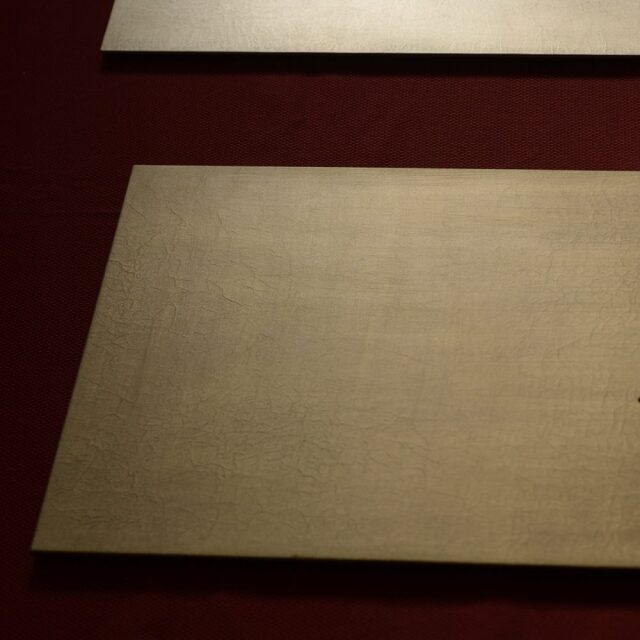 〔受注制作品〕シャンパンゴールド ランチマット（漆の折敷）｜冨樫孝男（納期約5か月）