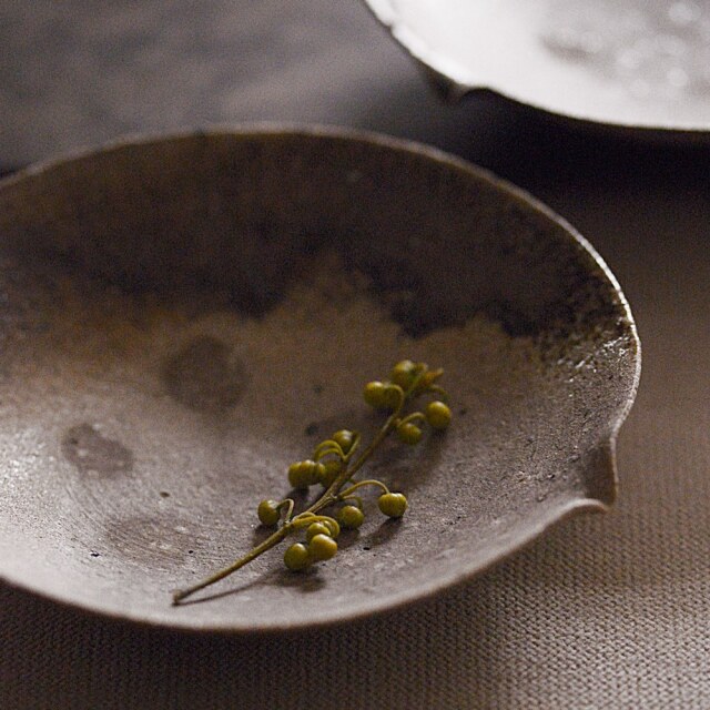 須恵器５寸菓子皿｜螢窯