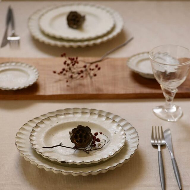 [受注制作品]　村上直子　小菊プレート（大）（納期6~12か月）