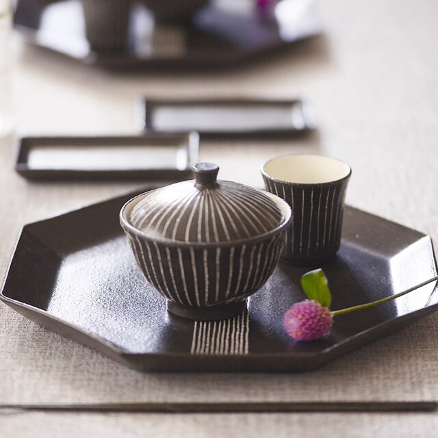 奥田章さんのリバーシブル皿セット