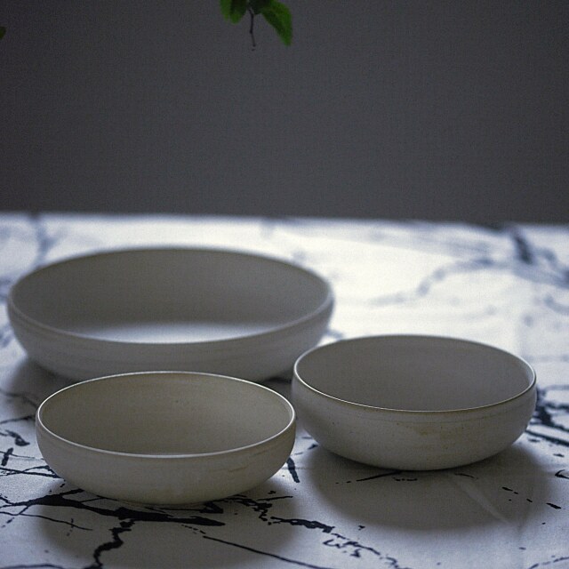 maron　新品 陶器 陶芸作家 人気のリム小鉢4個A 小野俊 丸鉢｜作家もの和食器通販通販 IVORY