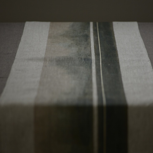 村上慶子　緑青染ブリッジランナー　40×120cm 　