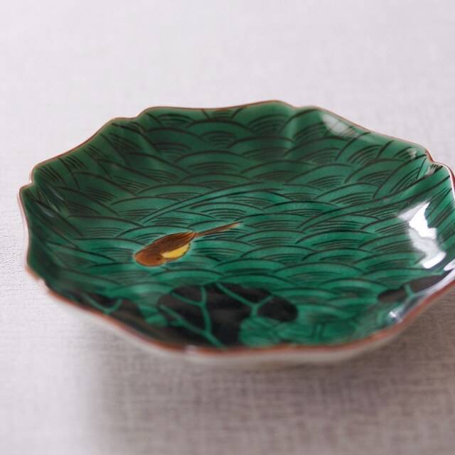 瑛生の器（九谷美陶園）｜瑛生の器 九谷美陶園 波に鳥文様五寸輪花皿