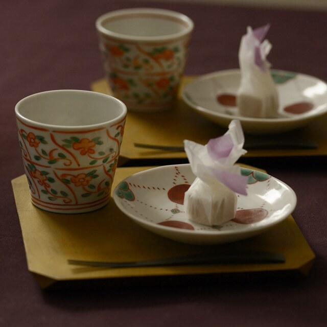 九谷焼 瑛生乃器  (九谷美陶園) 瑛生の器（九谷美陶園）｜瑛生の器 九谷美陶園 赤玉文様三・五寸皿