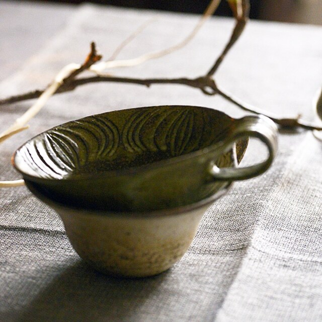 ティーカップ（ソギ）｜村上直子