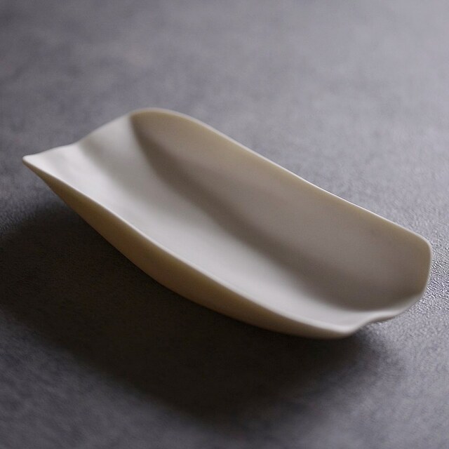 ［受注制作品］角皿・うねり｜外川ひろみ（納期3～4ヶ月）