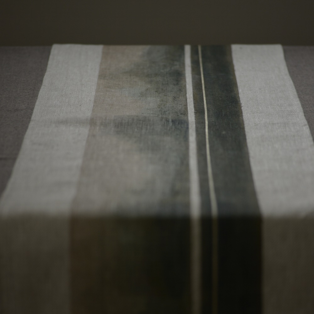 村上慶子　緑青染ブリッジランナー　40×120cm 　