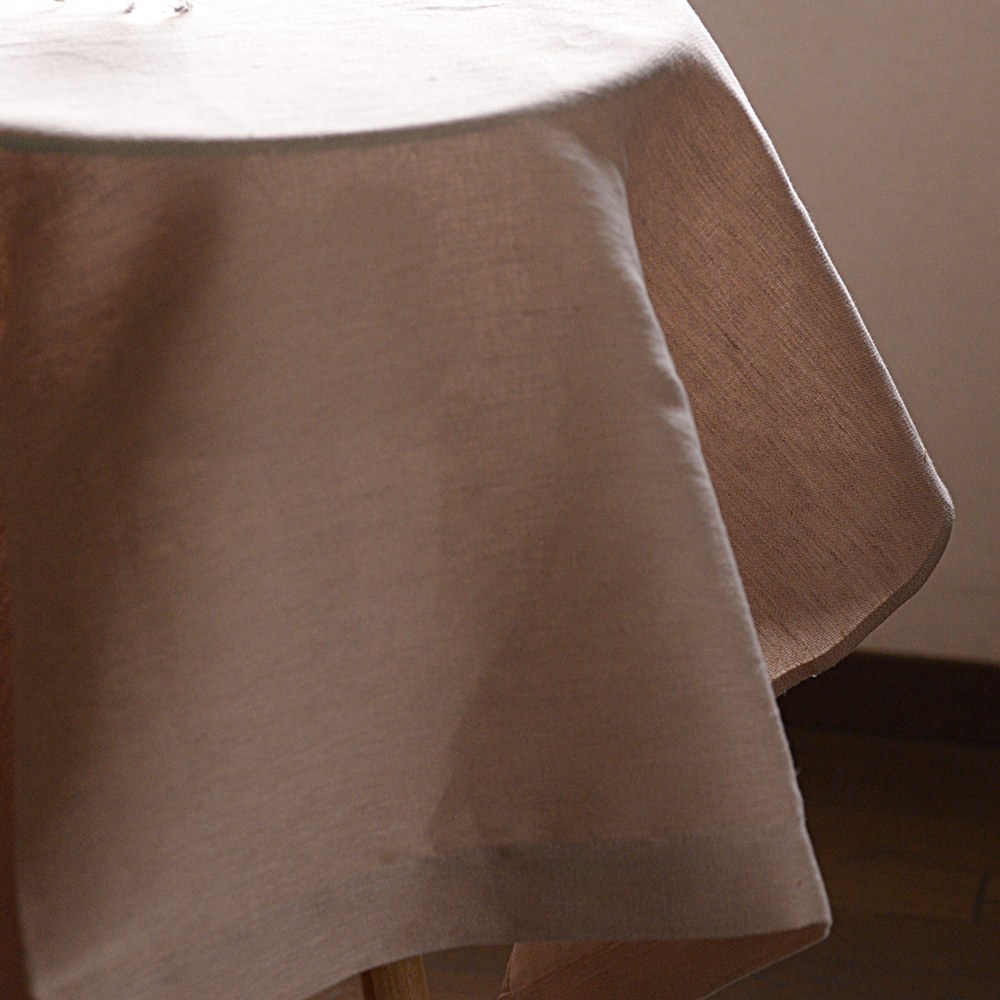 リネン　テーブルクロス　ソフトピンク/ライトブラウン　150x220cm｜Pisa Design