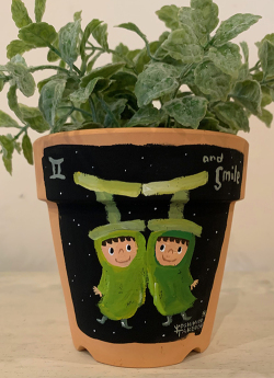 植木鉢 ＊着ぐるみちゃん12星座・ふたご座＊・手描き作品[武内祐人]