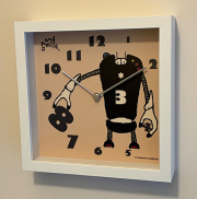 掛け時計・ロボット(22cm角)[アイボリー・武内祐人]　