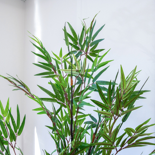 人工観葉植物フェイクグリーン約190cm 緑色 黒鉢 人工 観葉植物
