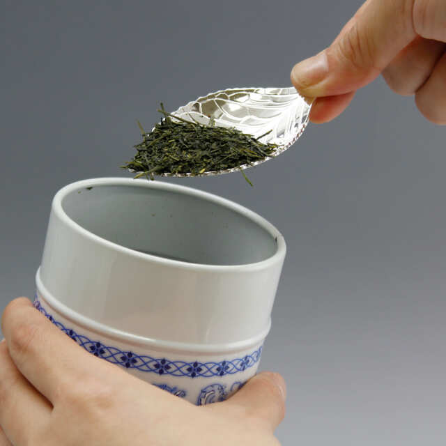 お茶の葉 片野坂製茶 鹿児島銘茶知覧茶 100グラムのお取り寄せ通販｜かご市