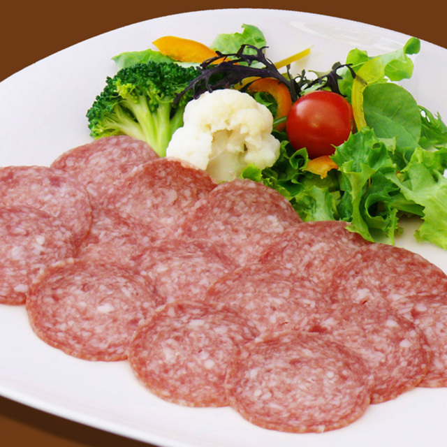 生サラミスライス皿盛