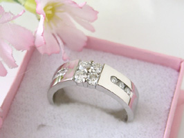 プラチナダイヤモンドリング♪