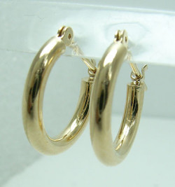 フープピアス　パイプサイズ　2mm×13mm　K18[18金ゴールド] y110415