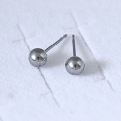 チタンピアス 丸玉 5ミリ ピアス ジュエリー 日本製
