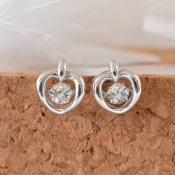 ダンシングストーンピアス クロスフォー ニューヨーク 揺れる Twinkle Heart NYE-103 y160103  誕生日 クリスマス プレゼント